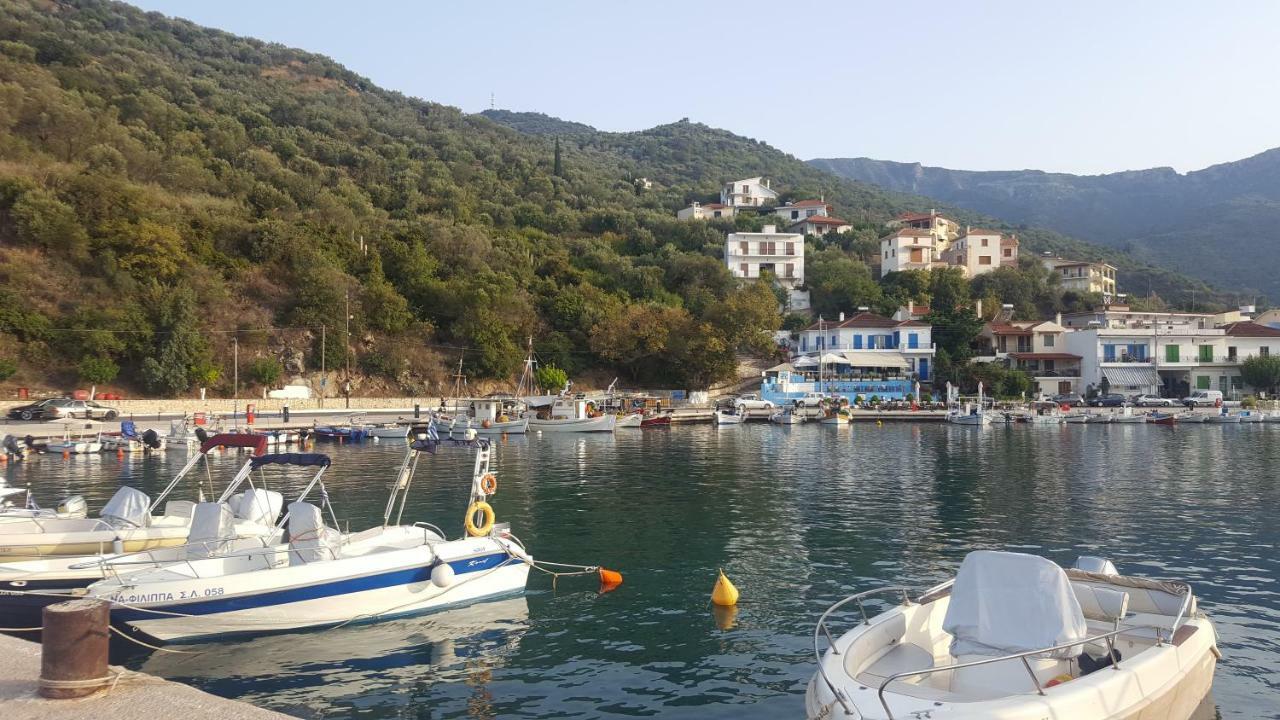 Antony'S Apartment Sea View Τυρός Εξωτερικό φωτογραφία